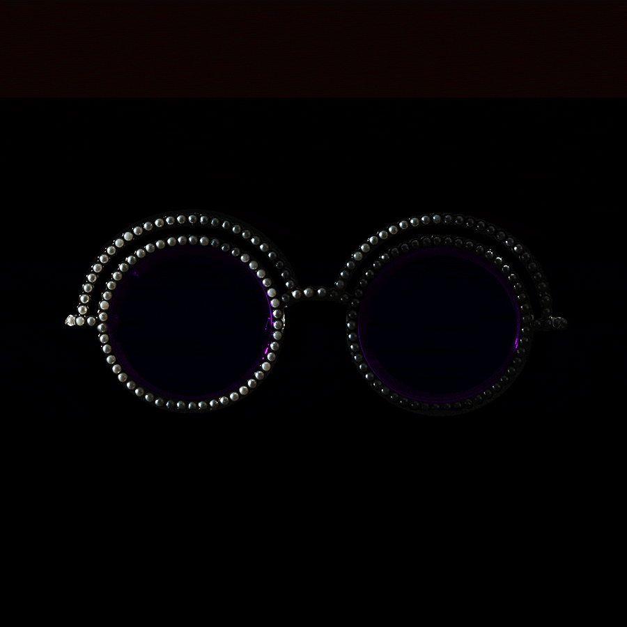lunettes-chanel-perles-objet-fetiche-numero2